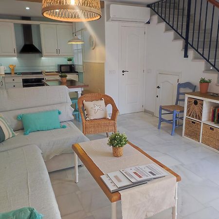 Casa Lola Conil, Azotea Al Mar Y Parking Solo Familias O Parejas Villa Conil De La Frontera Buitenkant foto