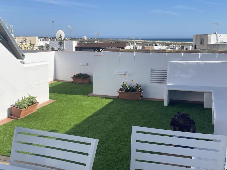 Casa Lola Conil, Azotea Al Mar Y Parking Solo Familias O Parejas Villa Conil De La Frontera Buitenkant foto