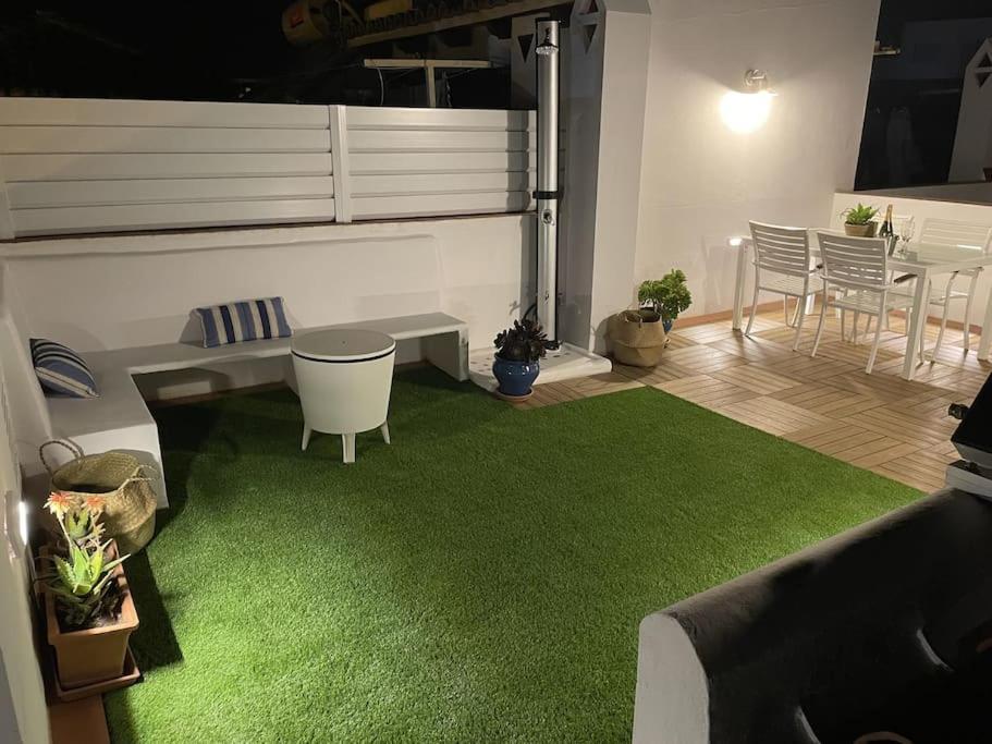 Casa Lola Conil, Azotea Al Mar Y Parking Solo Familias O Parejas Villa Conil De La Frontera Buitenkant foto